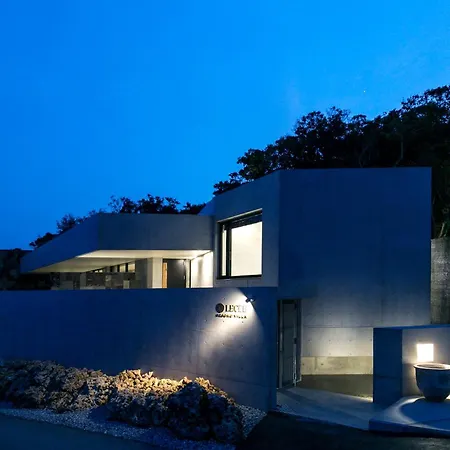 Leceb Sesoko Villa-2
